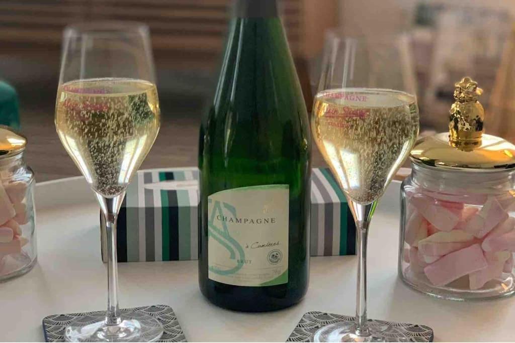 Dom Perignon , Au Coeur Du Centre-Ville D'Еперне Екстериор снимка